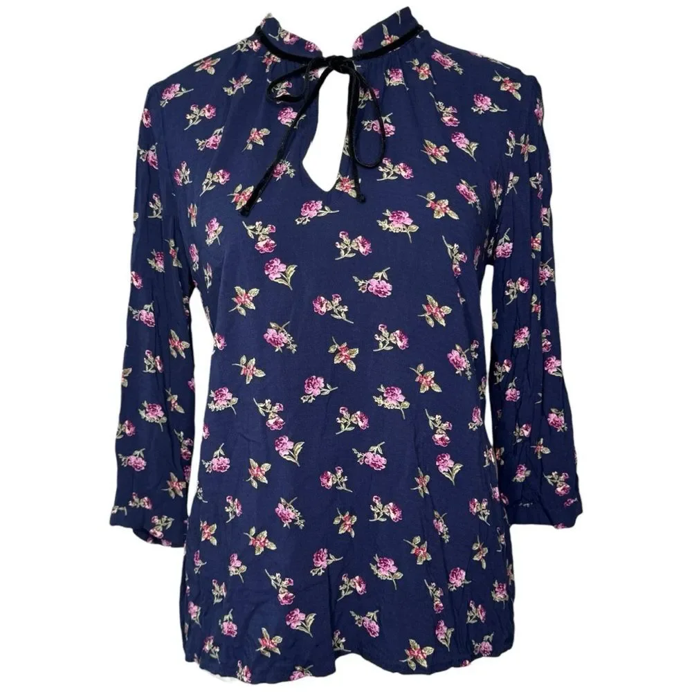 |EUC| FOREVER 21 Tie Neck Floral Long Sleeve Blouse